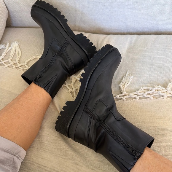 Anthropologie NWT Paloma Barcelo Combat Black Boot Day to evening elevate ❤️🌈 - Picture 5 of 12